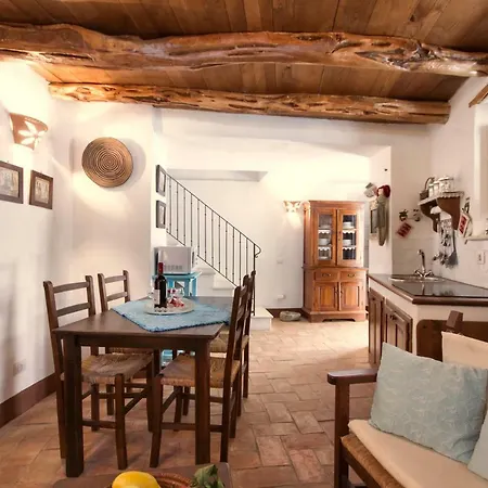 Antiche In Pietra Nyaraló Baunei