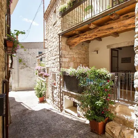 度假居 Antiche In Pietra *