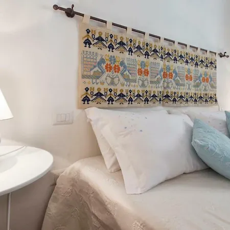 Antiche In Pietra 包内伊